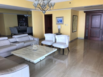 Apartamento en alquiler amueblado en malecÓn center