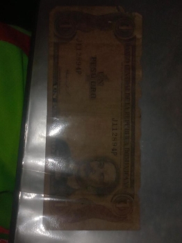Papeleta de un 1 peso dominicano