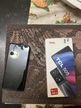 Celular tcl 505
