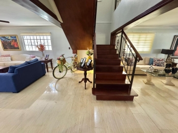 Casa en venta la castellana   caractersticas de la casa  uso vivienda