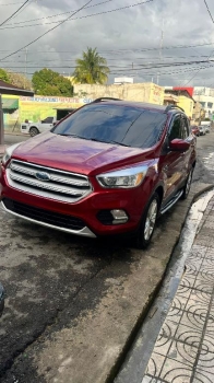 Vendo ford escape 2018 motor 1.5 ecoboost super economica cero fallo