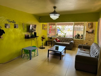 Vendo amplio apto. cerca a la privada y 27 de febrero piso 2 - 140 mts