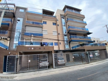 Apartamento de dos niveles en venta en el rosal tipo penthouse    4to