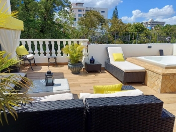 Alquiler de estudio amueblado en bella vista santo domingo próximo a p
