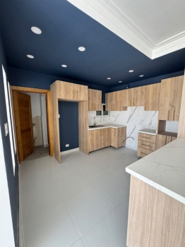 Apartamento en alquiler  ensanche miraflores