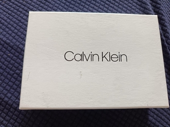 Cartera de hombre calvin klein genuine leather nueva en su caja