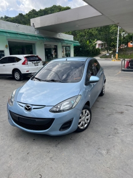 Carros mazda demio  en san cristóbal