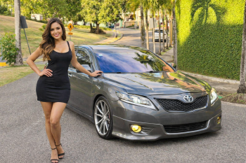Toyota camry le 2010