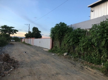 Arriendo nave de 1000 m2 próximo autopista duarte