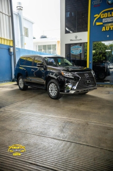 Lexus gx460 2017 clean carfax