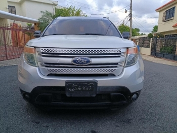 Ford explorer xlt de la casa 14
