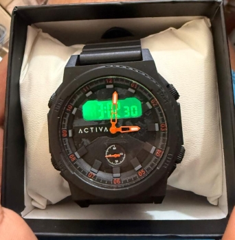 Reloj deportivo activa x invicta serie digital essentials caja de resi