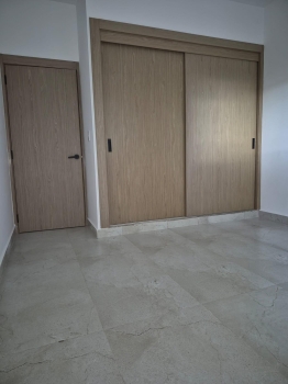 ???? apartamento en renta  evaristo morales