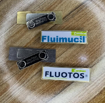 Pin para nombre con iman