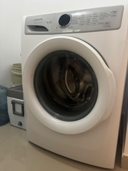 Lavadora frigidaire automática 22kg