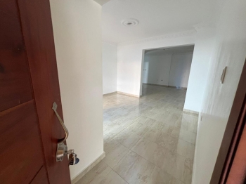 Apartamento de 3 habitaciones en venta en alma rosa i