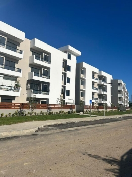 Apartamentos en aut. las americas