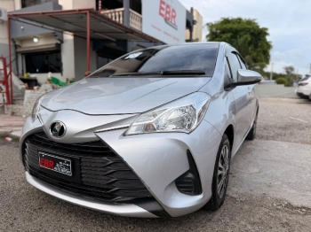 Toyota vitz 2018