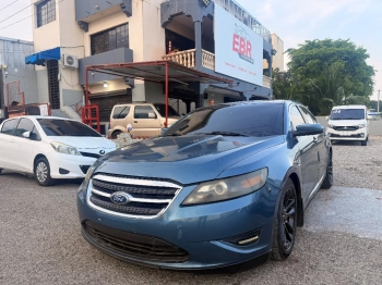 Ford taurus sport 2011