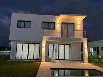 Vendo villa en punta cana