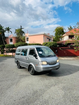 Mazda bongo 2017