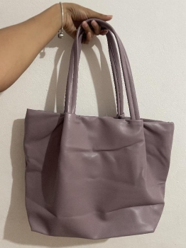 Carteras básicas neiman marcus