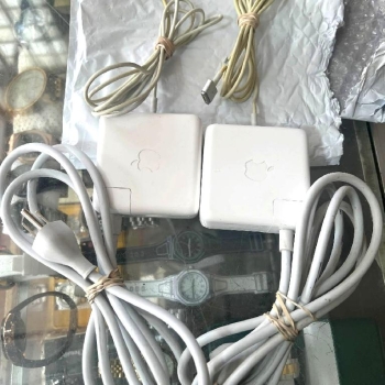 Cargador de 45w macbook magsafe 2 original con 1 mes de garantia