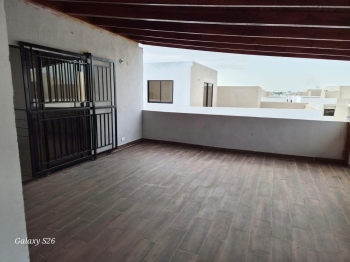 Penthouse en alquiler en las americas.