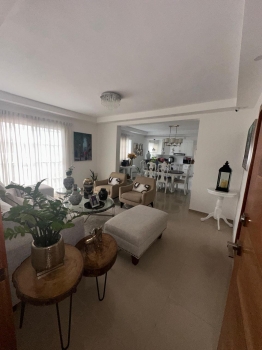 Apartamento en venta en el ensanche ozama.