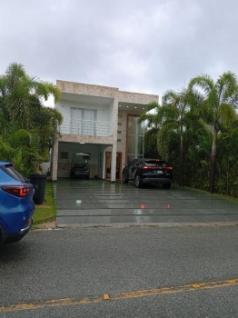 Vendo villa en playa nueva romana