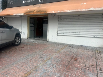 Local comercial en alquiler  los prados – av. núñez de cáceres