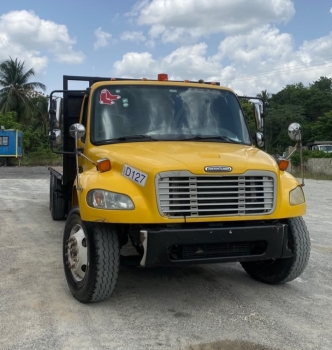 Vendo freightliner m2 106 en san cristóbal