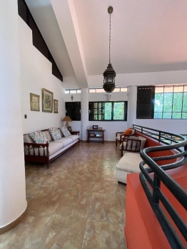 Villa de 4 habitaciones en venta en juan dolió.