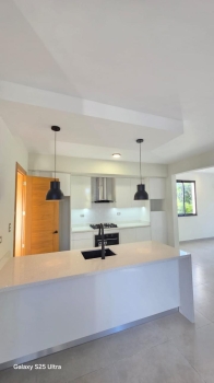 Villa nueva en venta – metro country club