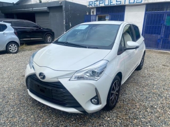 Toyota vitz recien importado aÑo 2020 excelentes condiciones