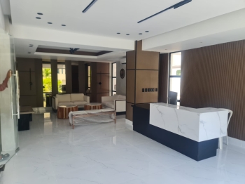 Alquilo apartamento en la zona universitaria