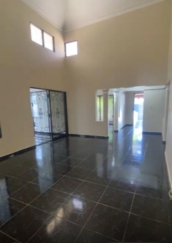 Verde propuesta inmobiliaria renta amplia casa próximo al 911 santiago