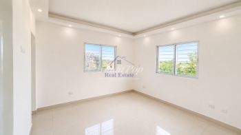 Hermoso apartamento en residencial privado en renta
