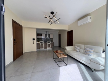 Apartamento en alquiler en la esperilla amueblado 2do pis con terraza
