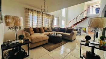 Apartamento en venta tipo pent house en ciudad modelo 8vo piso con ter