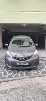 Toyota vitz 2014 aros radio android