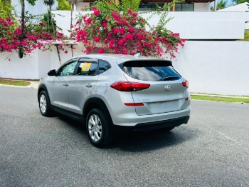 Hyundai tucson se awd 2021