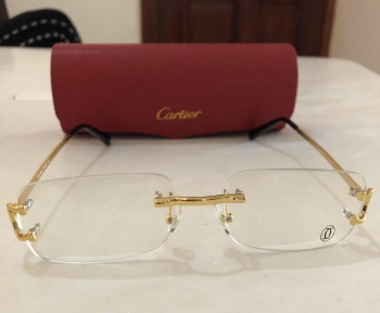 Vendo gafa cartier casi  nuevas