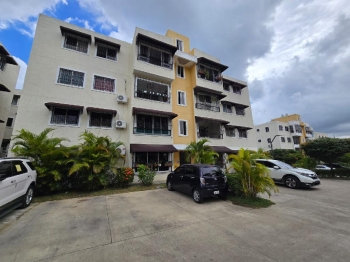 Apartamento en el residencial monumental santo domingo oeste.  3er pis