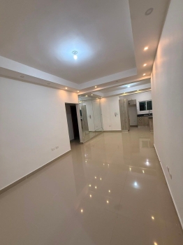 Apartamento con anexo de 2 habitaciones y terraza