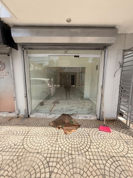locales comerciales estratégicamente ubicados en los mina