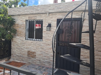 Se alquila apartamento villa carmen 2da. etapa.  en un tercer nivel  m