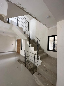 Casa en construccion en mirador del oeste