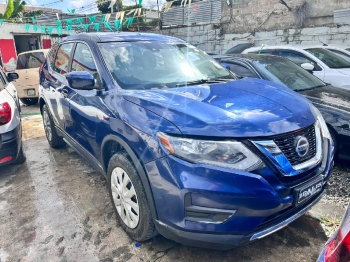 Nissan rogue serie s 2020 recien importado