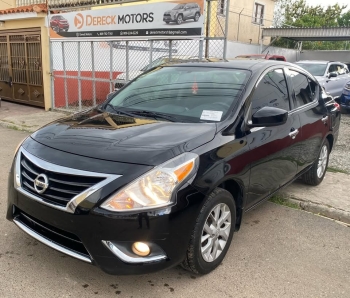 Nissan versa 2017